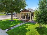 2204 Avenue B - Photo 26