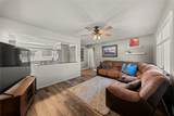 2204 Avenue B - Photo 3