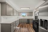 2204 Avenue B - Photo 7