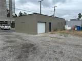219 33rd Street - Photo 4