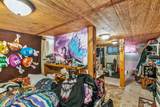1138 Lewis Avenue - Photo 18