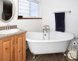 1142 Iristan Lane - Photo 21