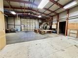 412 Railroad Avenue - Photo 33