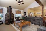 5445 Crest View Drive - Photo 15