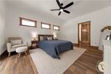 2431 Woodlands - Photo 8