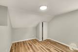 921 Avenue B - Photo 9