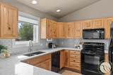 141 Legends Way - Photo 9