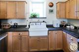 539 Clark Avenue - Photo 6