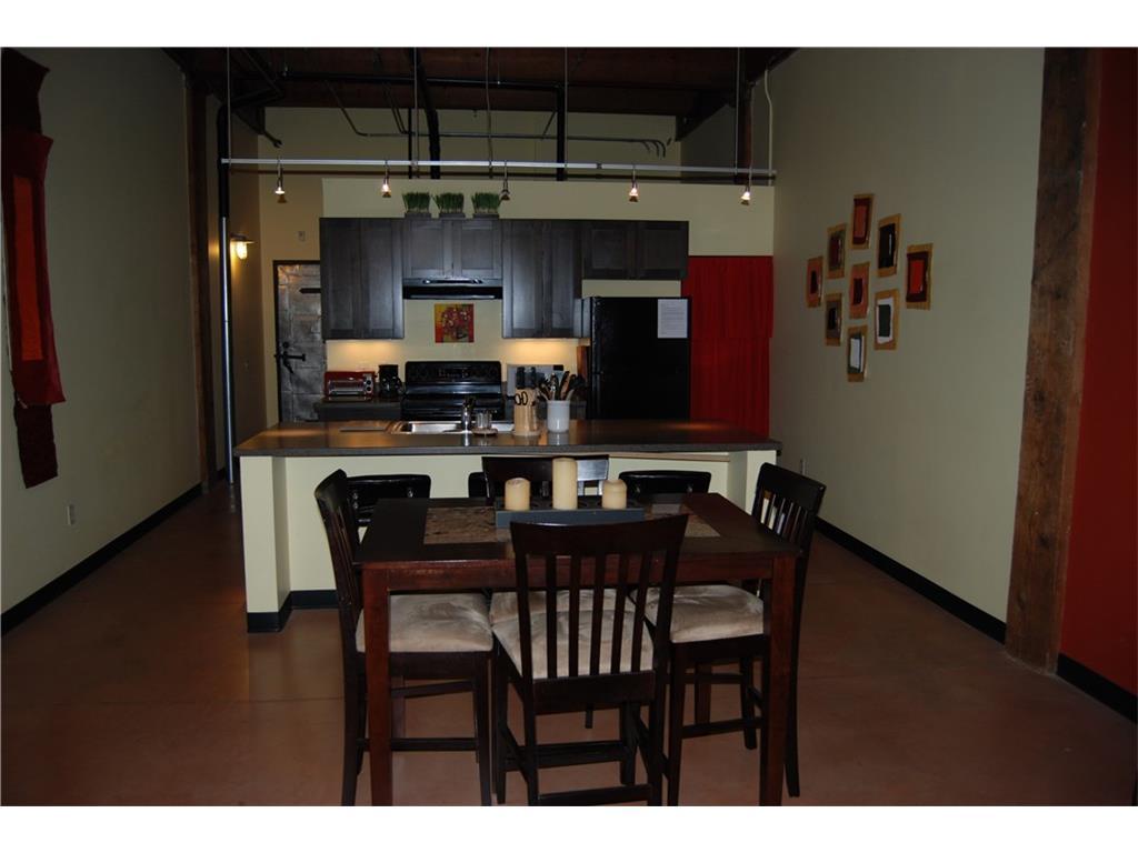 2702 Montana - Photo 1