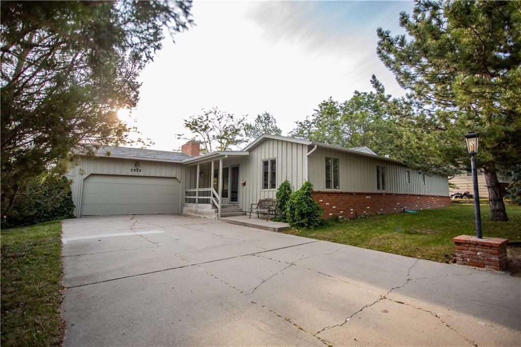 2920 40th St W - Photo 1
