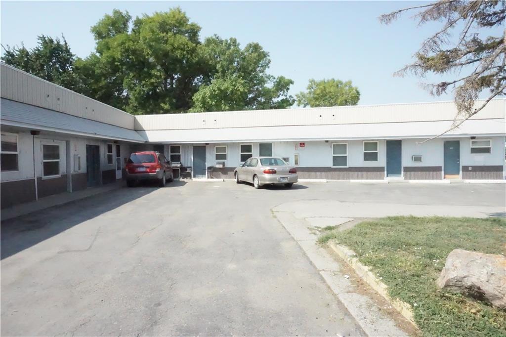 310/320 W Main St - Photo 1