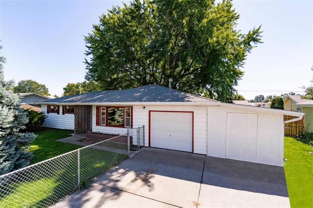 814 Mossman Dr. - Photo 1