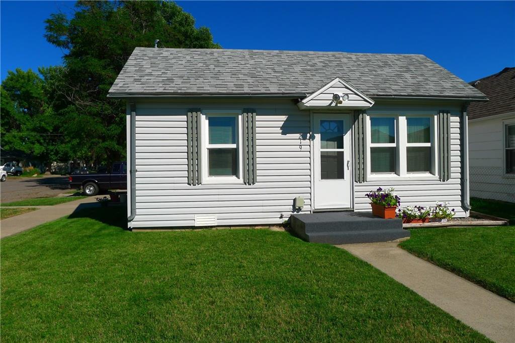 219 Montana Avenue - Photo 1
