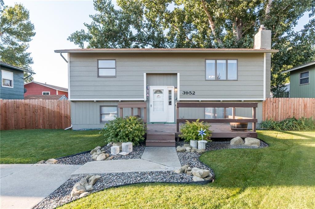 3952 Cambridge Drive - Photo 1