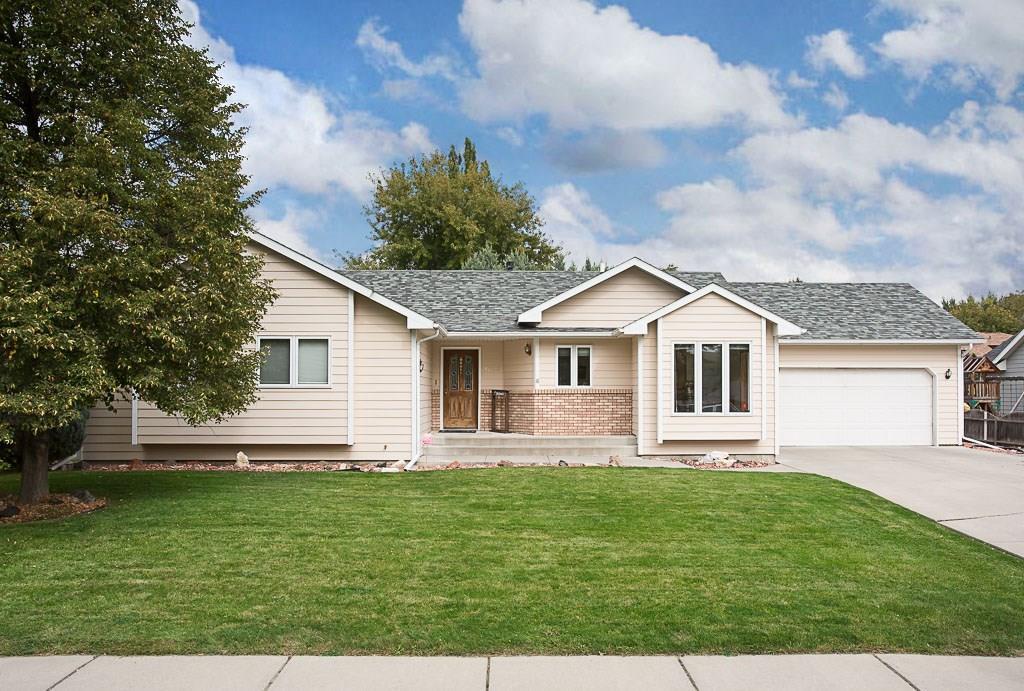 3077 Avenue D - Photo 1