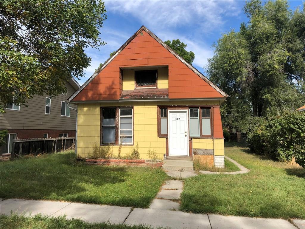 107 Custer Ave - Photo 1