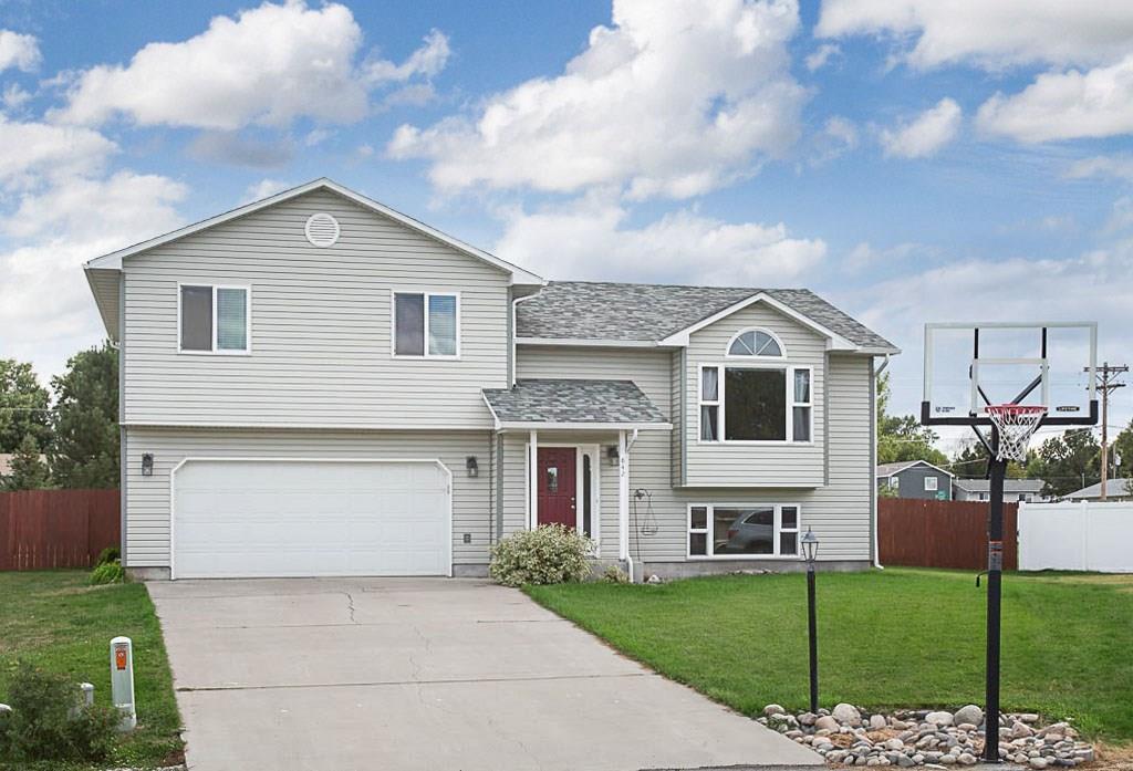 842 Starlight Circle - Photo 1