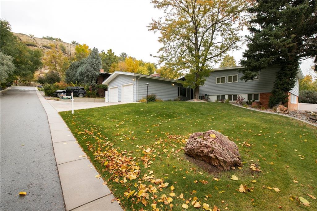 3009 Macona Ln - Photo 1