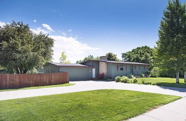 3006 Avenue F - Photo 1