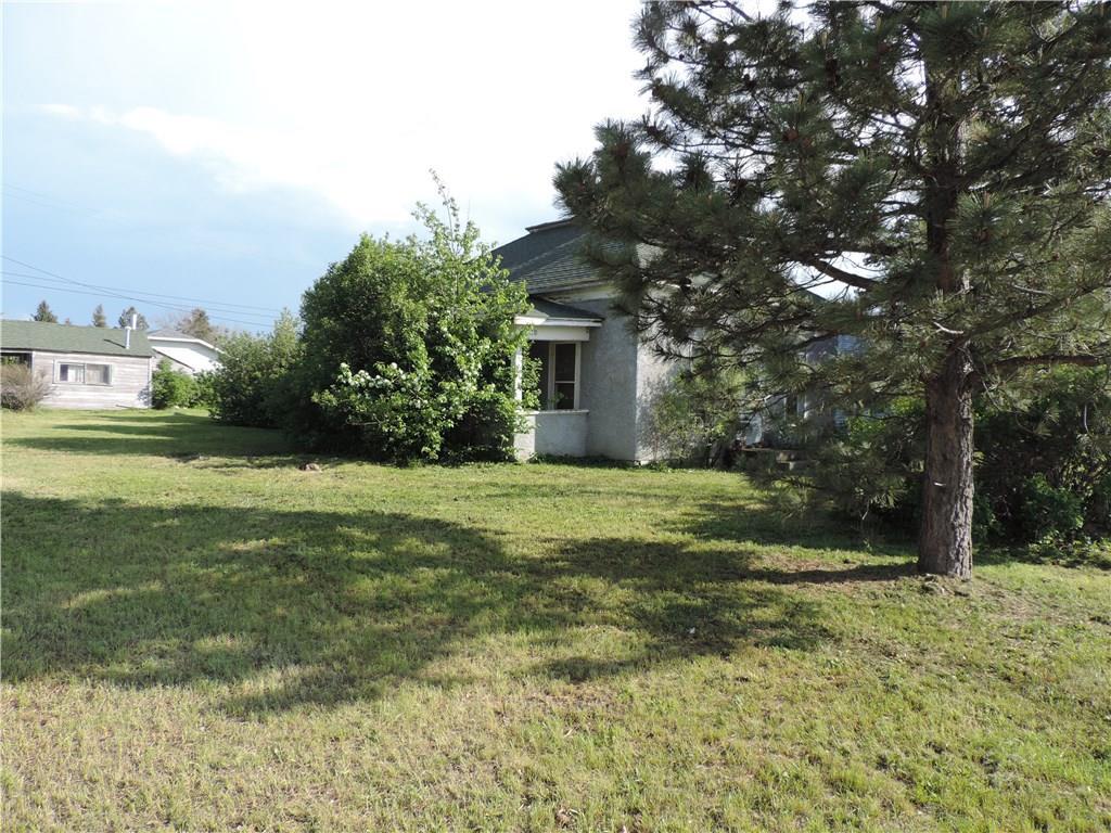 401 2nd Ave. - Photo 1