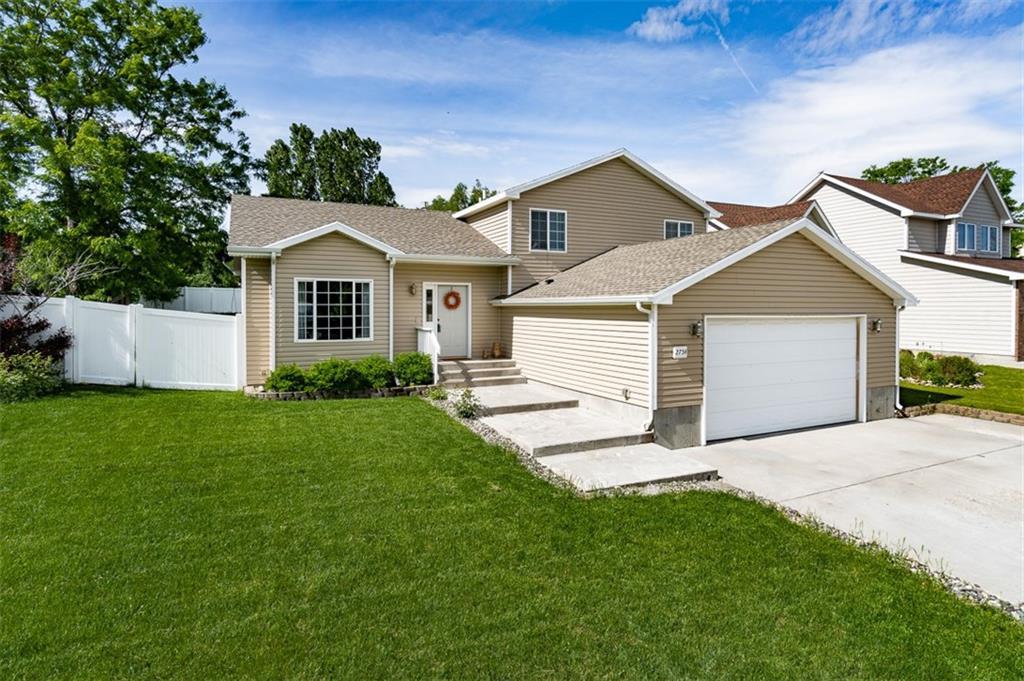 2754 Riveroaks Dr - Photo 1