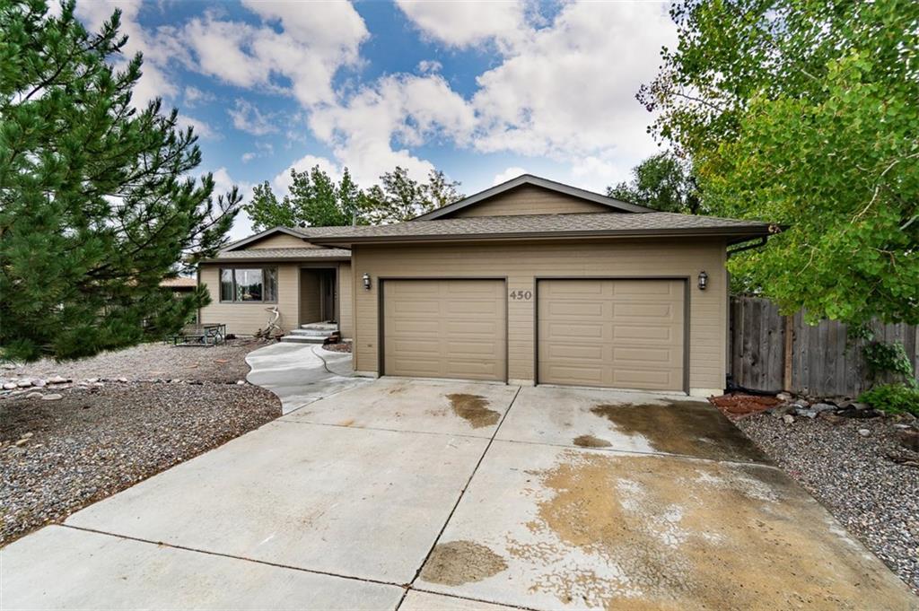 450 Laurie Lane - Photo 1