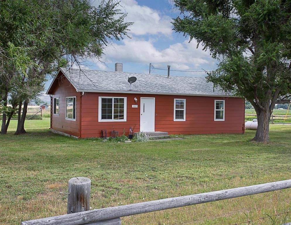 3325 Drury Lane - Photo 1