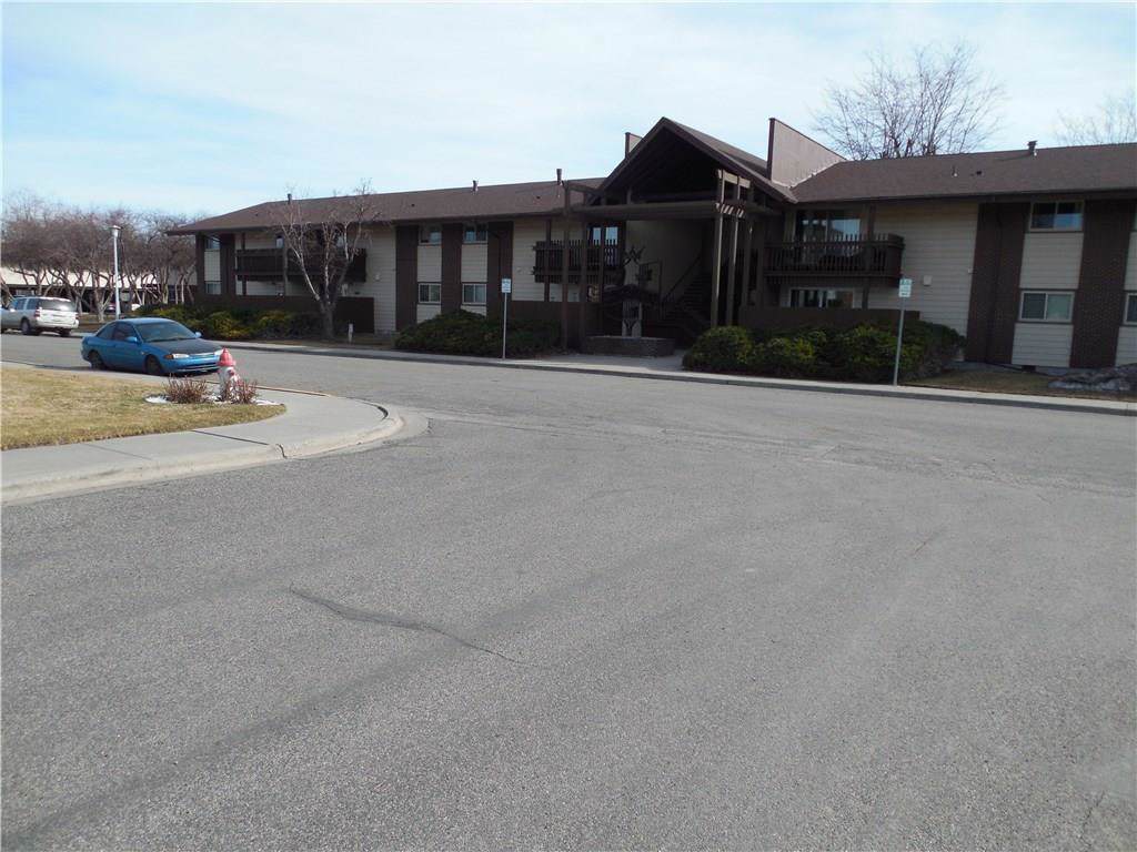 1600 Ave. E - Photo 1