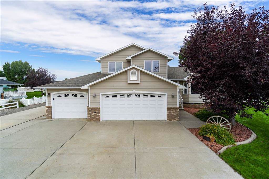3434 Clearwater Drive - Photo 1