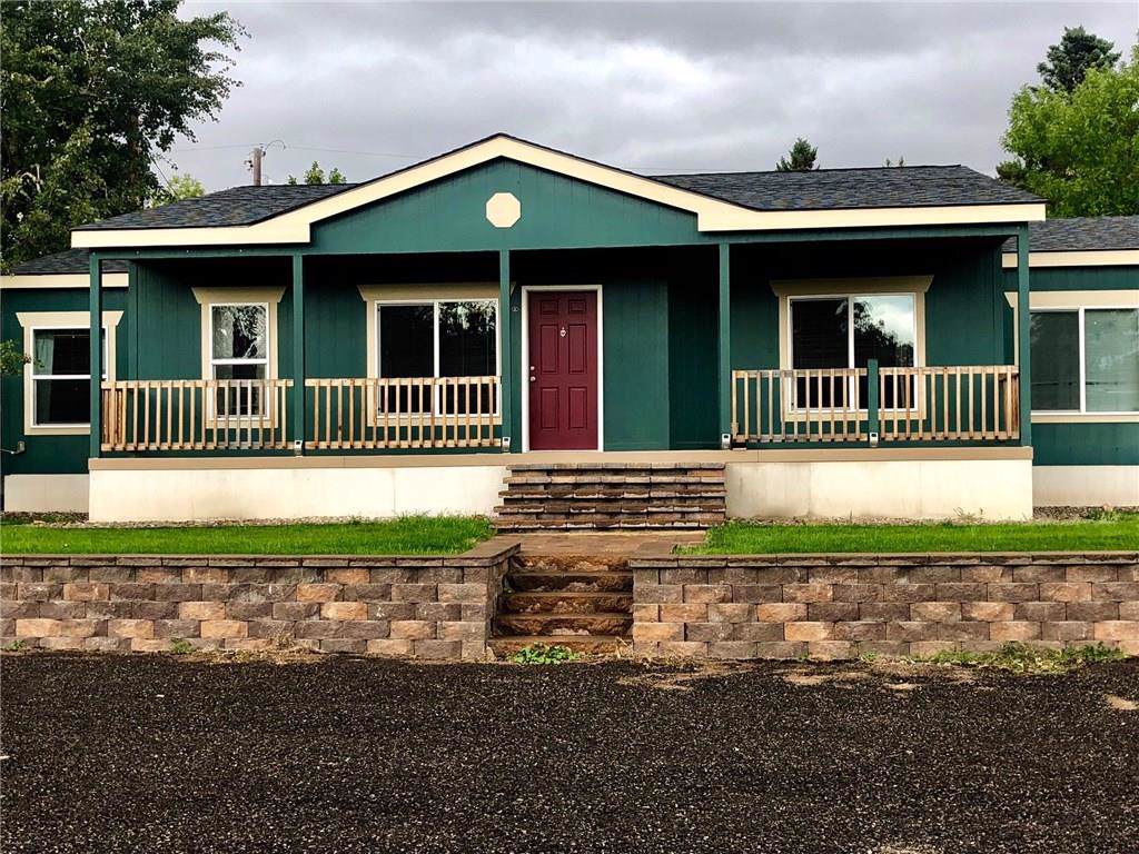 215 4th Ave South, Belt - Photo 1