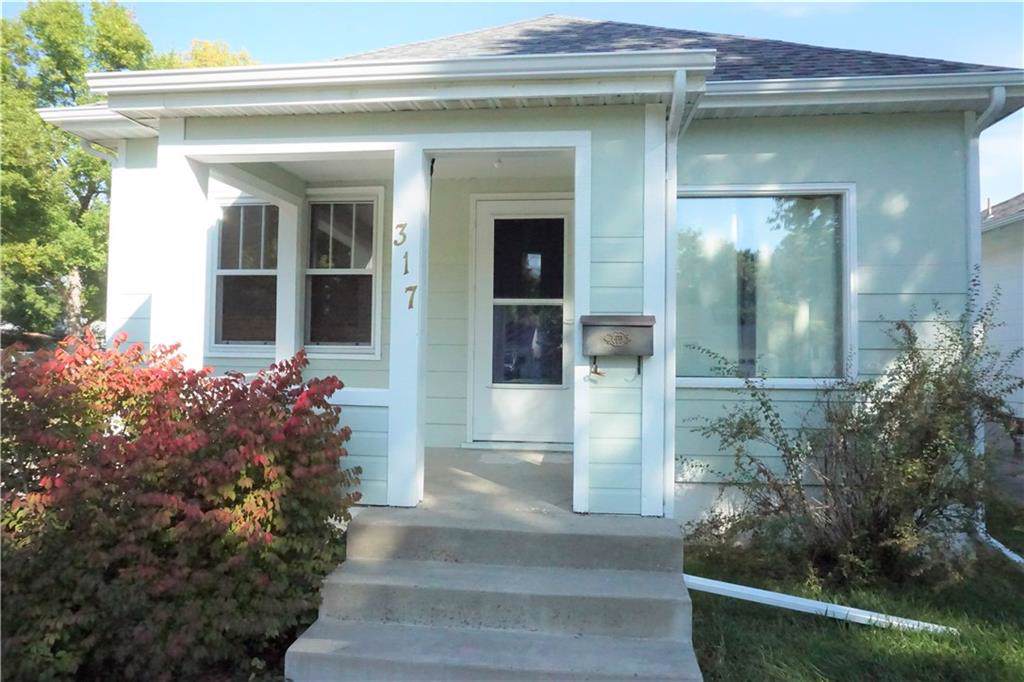 317 Terry Ave - Photo 1
