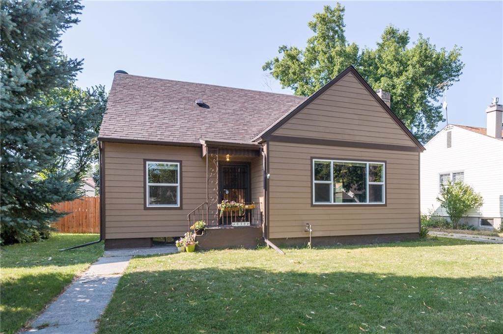 636 Avenue C - Photo 1