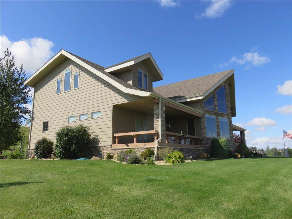1512 G Avenue - Photo 1