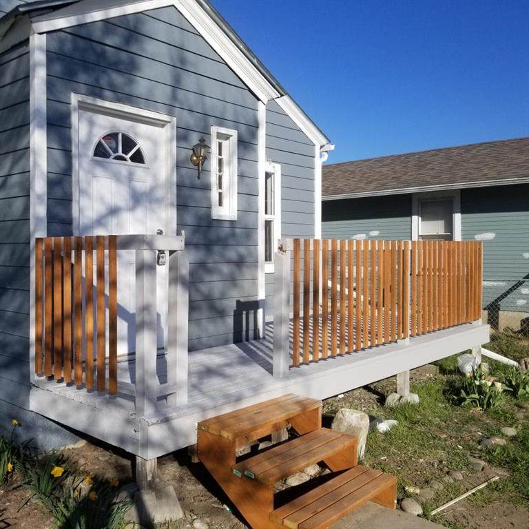701 32nd Street - Photo 1 701 32nd Street - Photo 1