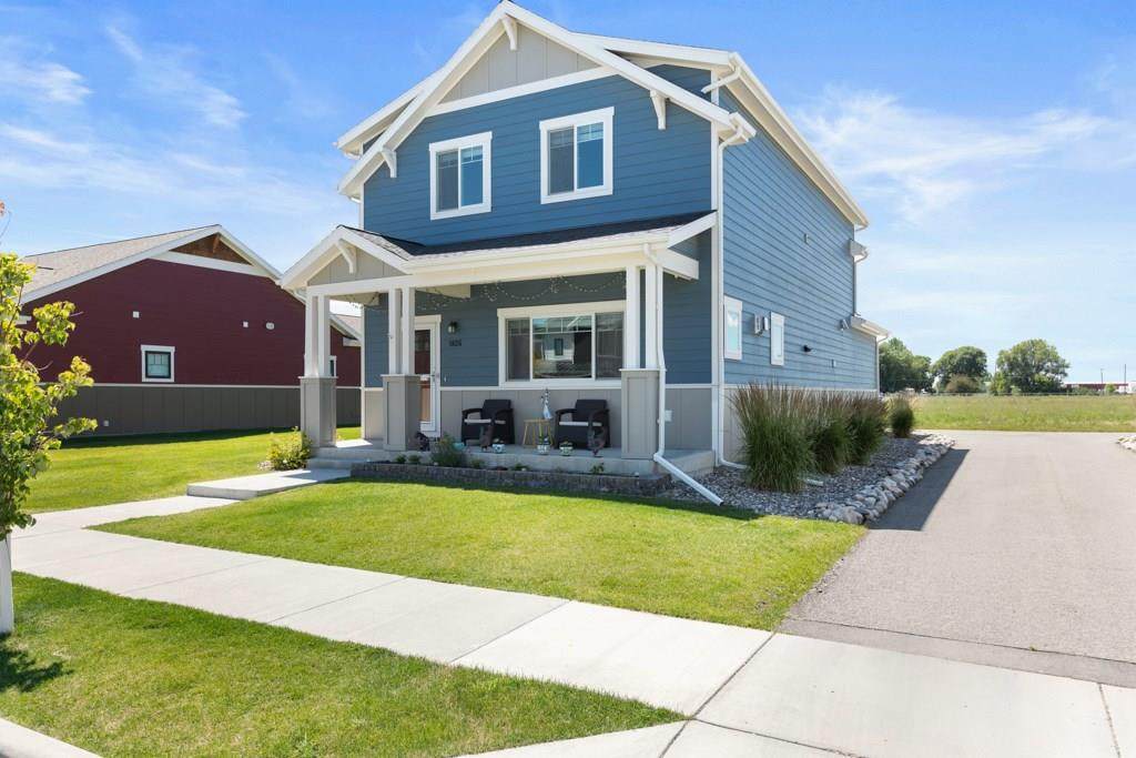 1826 Island View Drive - Photo 1