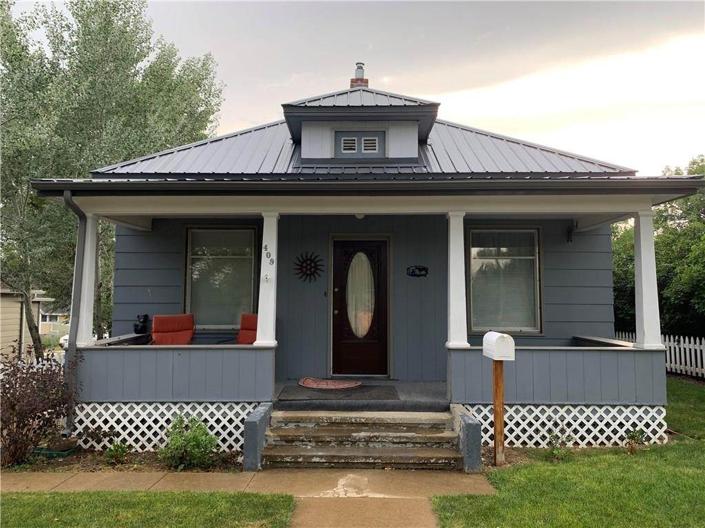 409 3rd Street - Photo 1