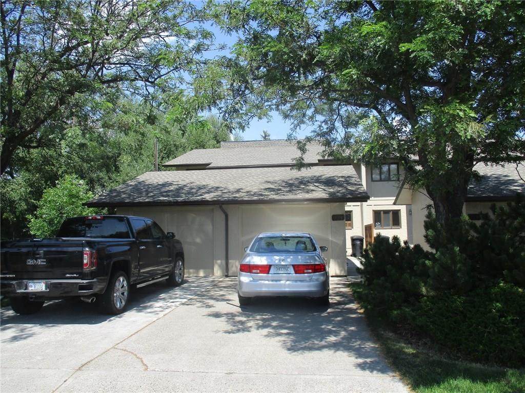 725 Beverly Hill Boulevard - Photo 1