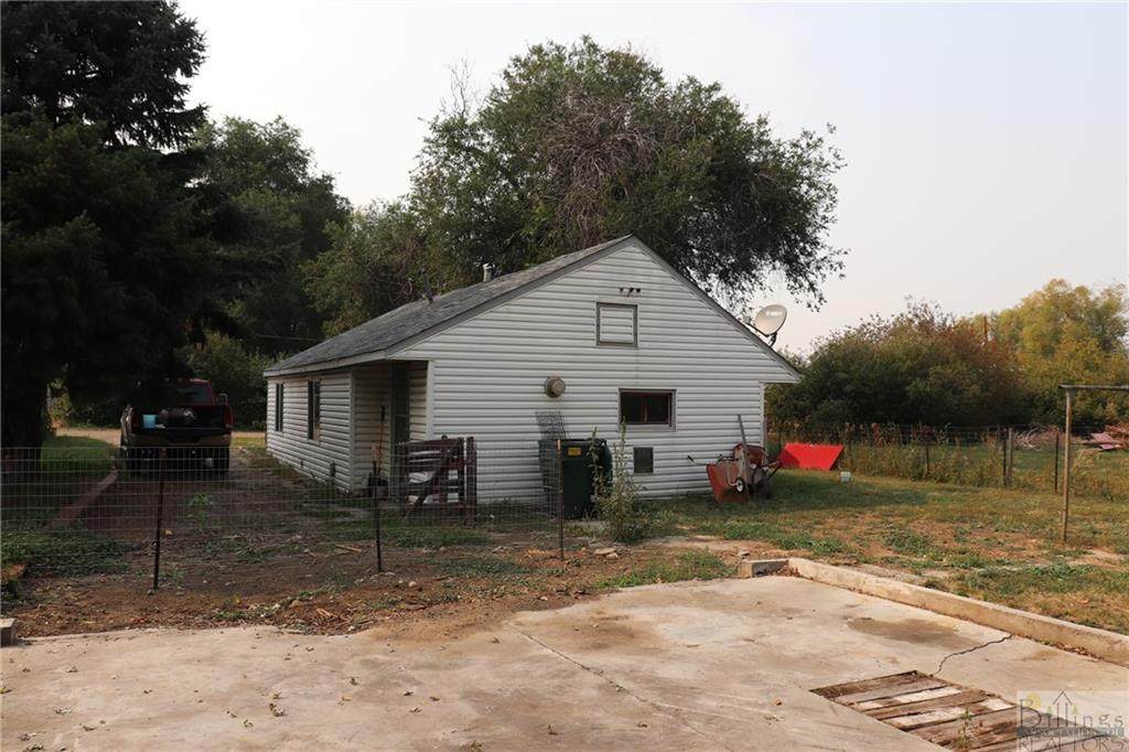 1901 Robin Avenue - Photo 1