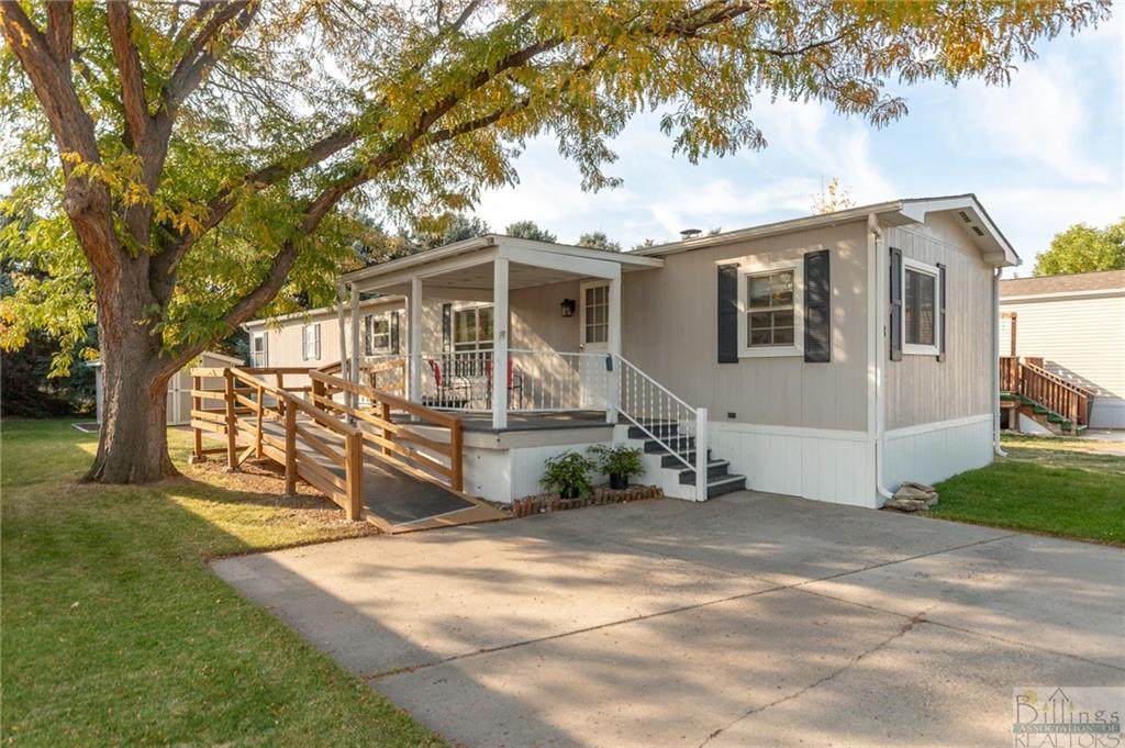 8 Woodgrain Drive - Photo 1