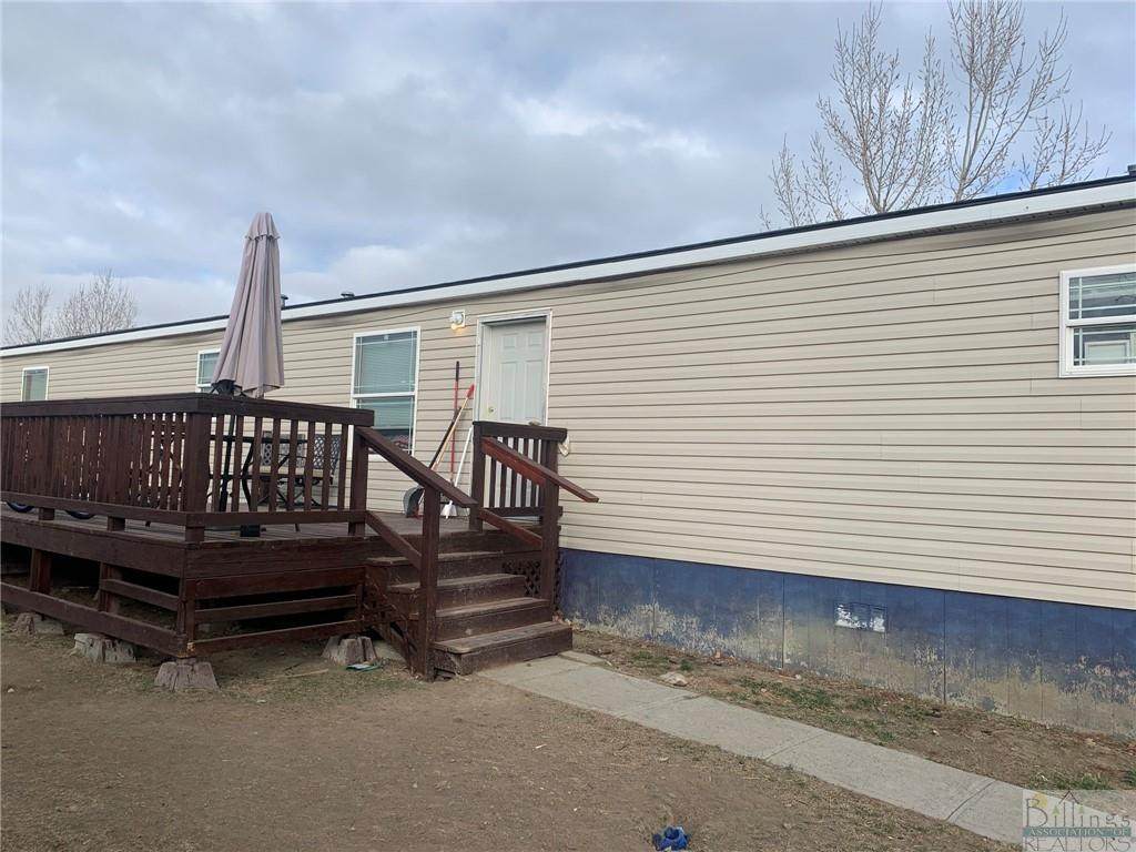4 Skeena Street - Photo 1