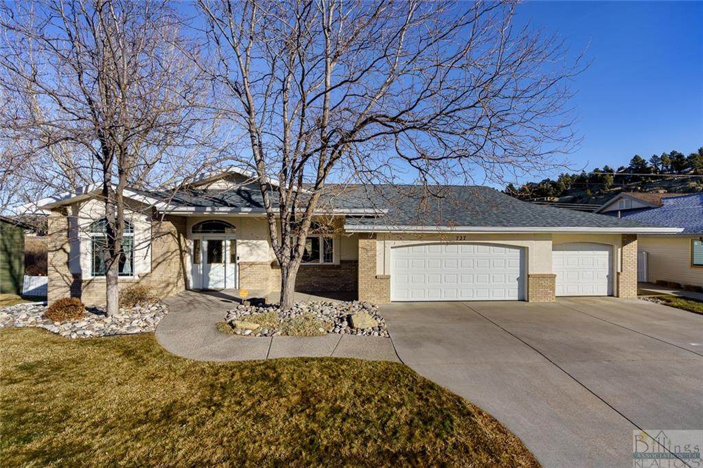 727 Indian Trail - Photo 1