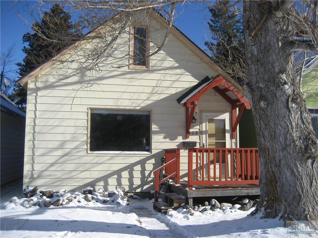 312 Haggin Avenue North - Photo 1
