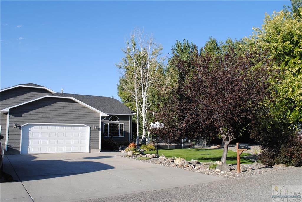 9027 Snow Water Drive - Photo 1