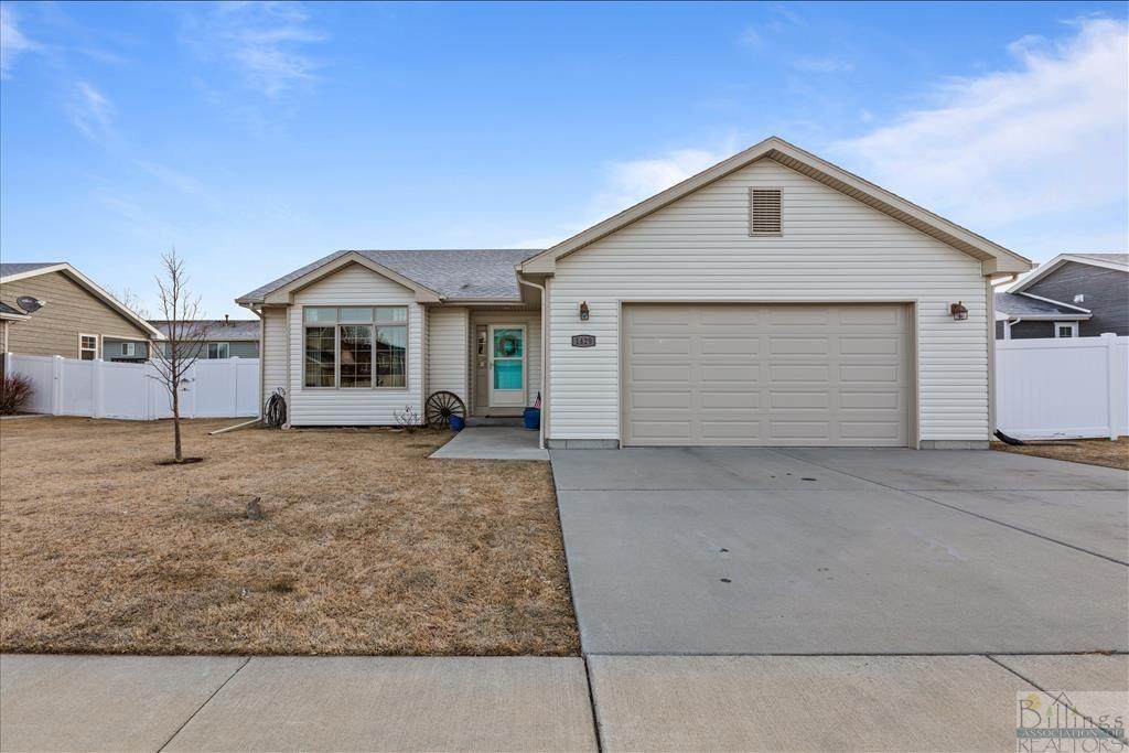 1429 King George Street - Photo 1