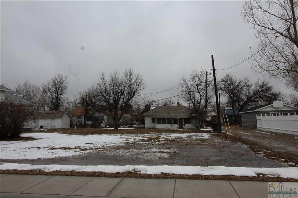 415 4th Street - Photo 1