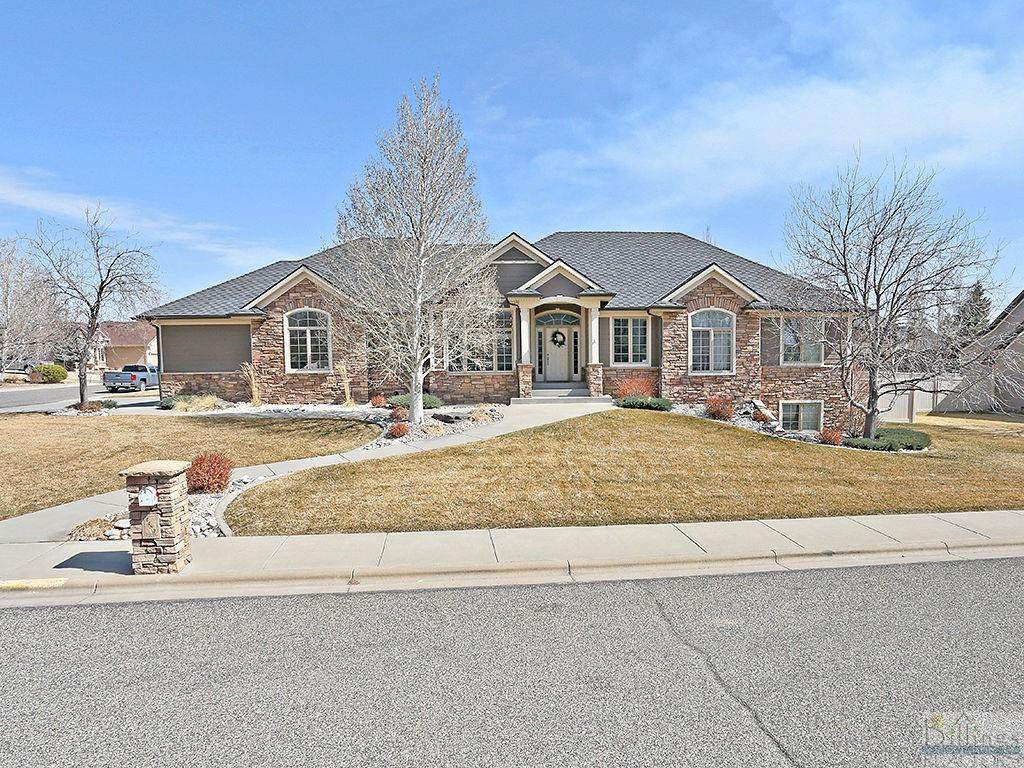 4483 Ridgewood Ln S - Photo 1