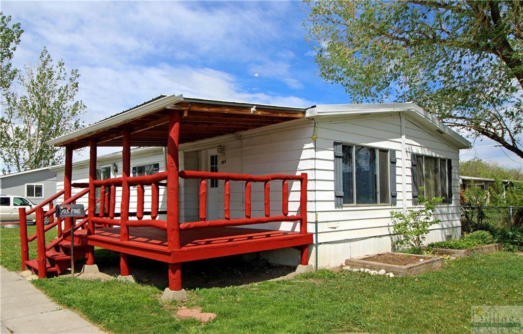703 Pine Avenue - Photo 1