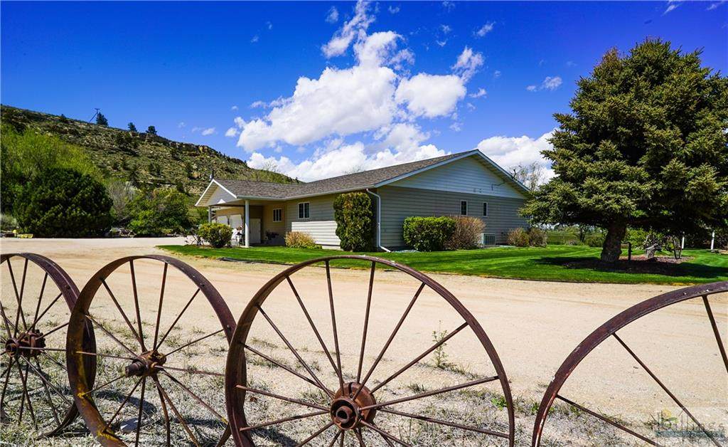 38 Ridgeway Drive - Photo 1