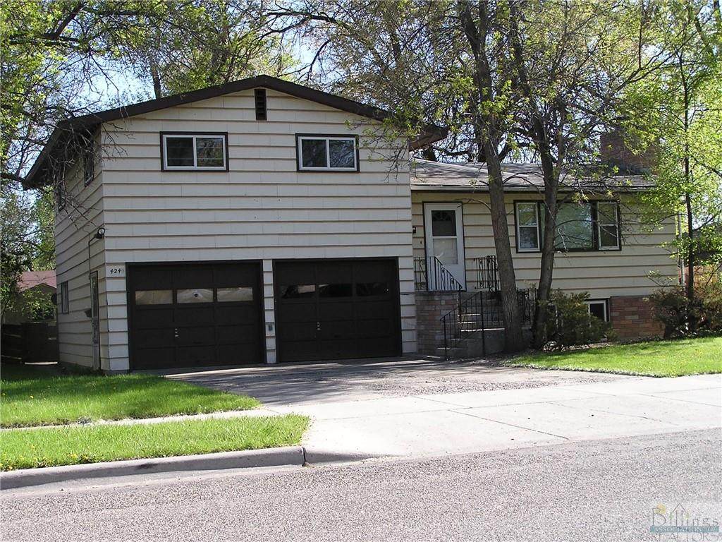 424 Custer Avenue - Photo 1