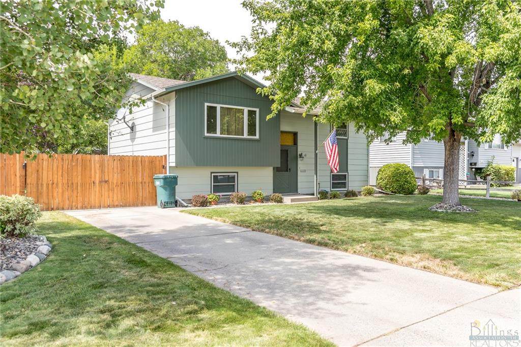 4 Crestwood Dr - Photo 1